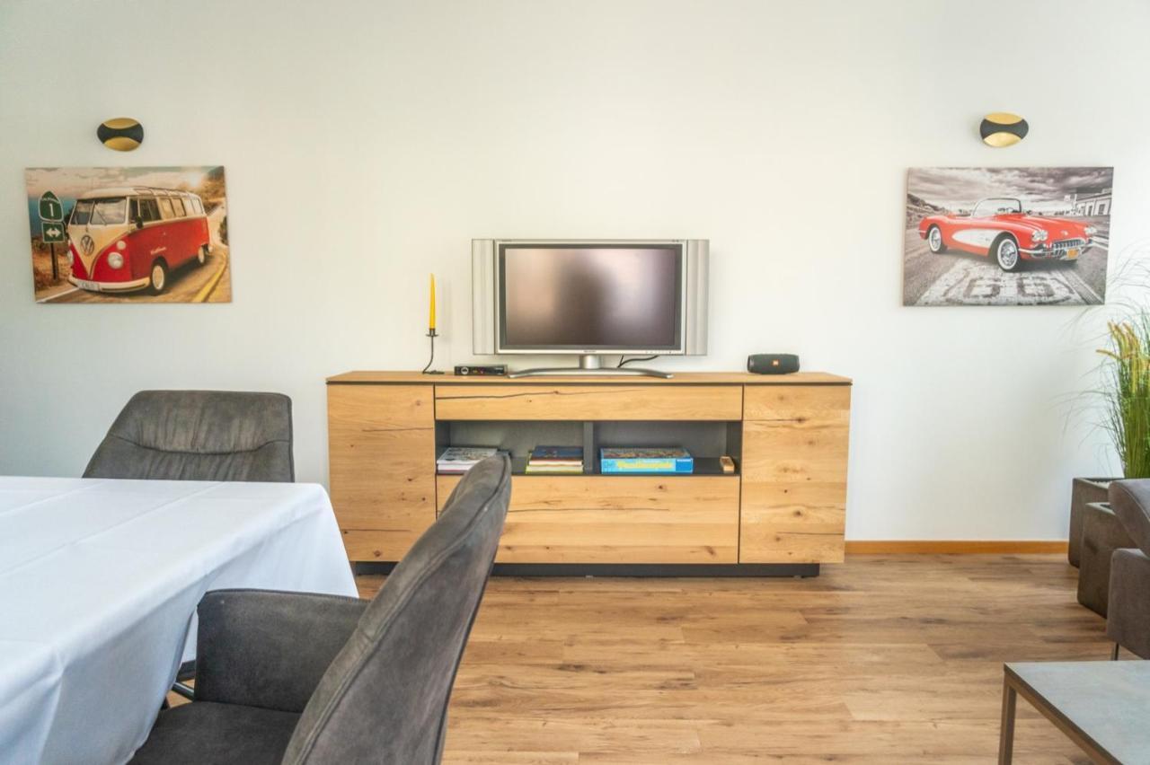 Ferienwohnung mit sehr großer sonnenverwöhnten Terrasse Algund Exterior foto